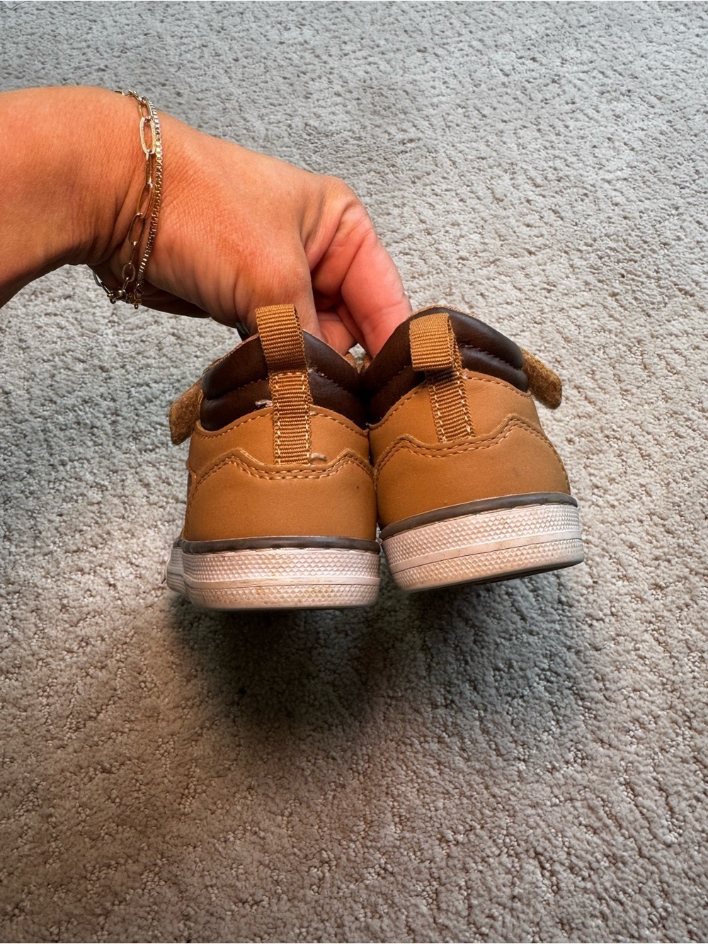 Toddler Casual Tan boots with Velcro - Picture 4 of 6
